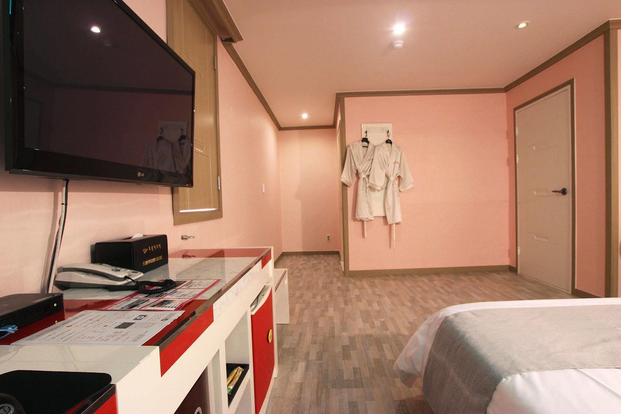 Chocolate Hotel Gwangju Metropolitan City Exterior foto